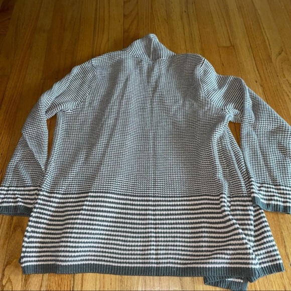 NWT Croft and barrow open knit sweater - Picture 9 of 10